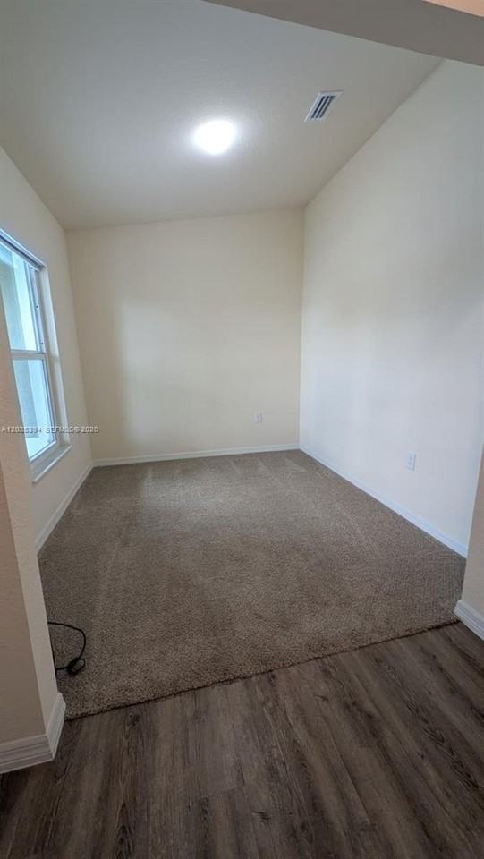 9001 Penny Cir - Photo 4 of 28