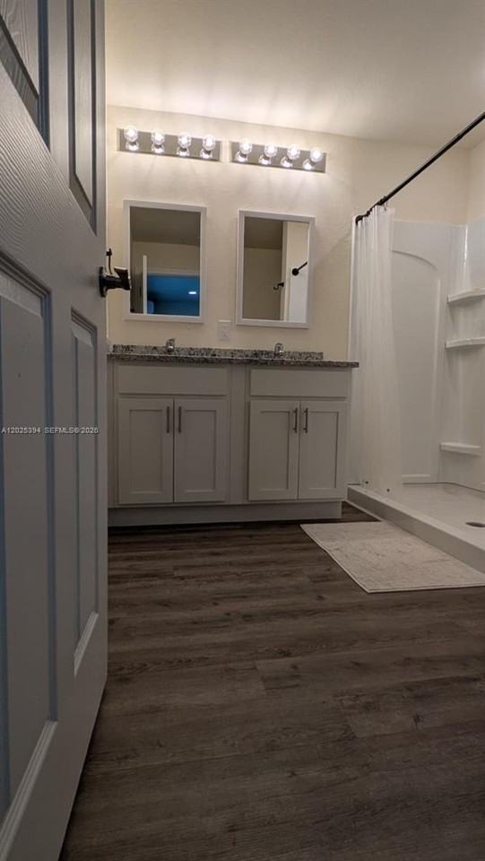 9001 Penny Cir - Photo 6 of 28
