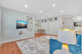 10004 E Bay Harbor Dr #3 - Photo 1 of 1