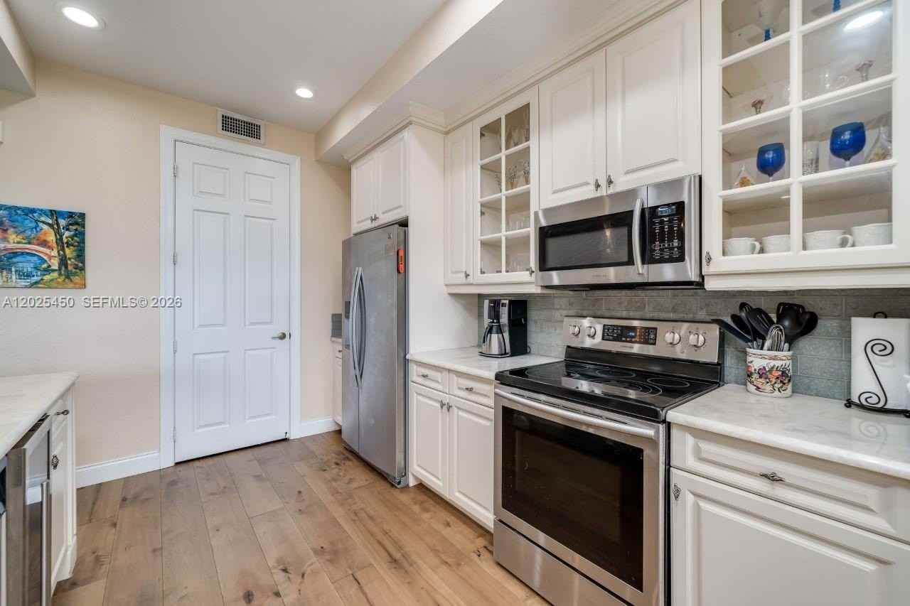 8345 Nw 128th Ln #22A - Photo 4 of 17