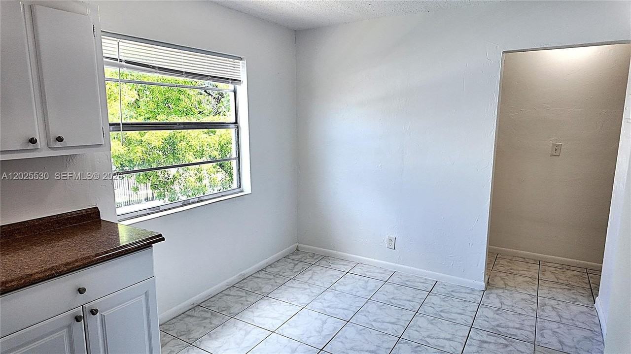 31 Se 2nd Ave #203 - Photo 6 of 12