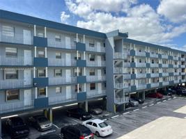 featured image of 1655 W 44th Pl #211