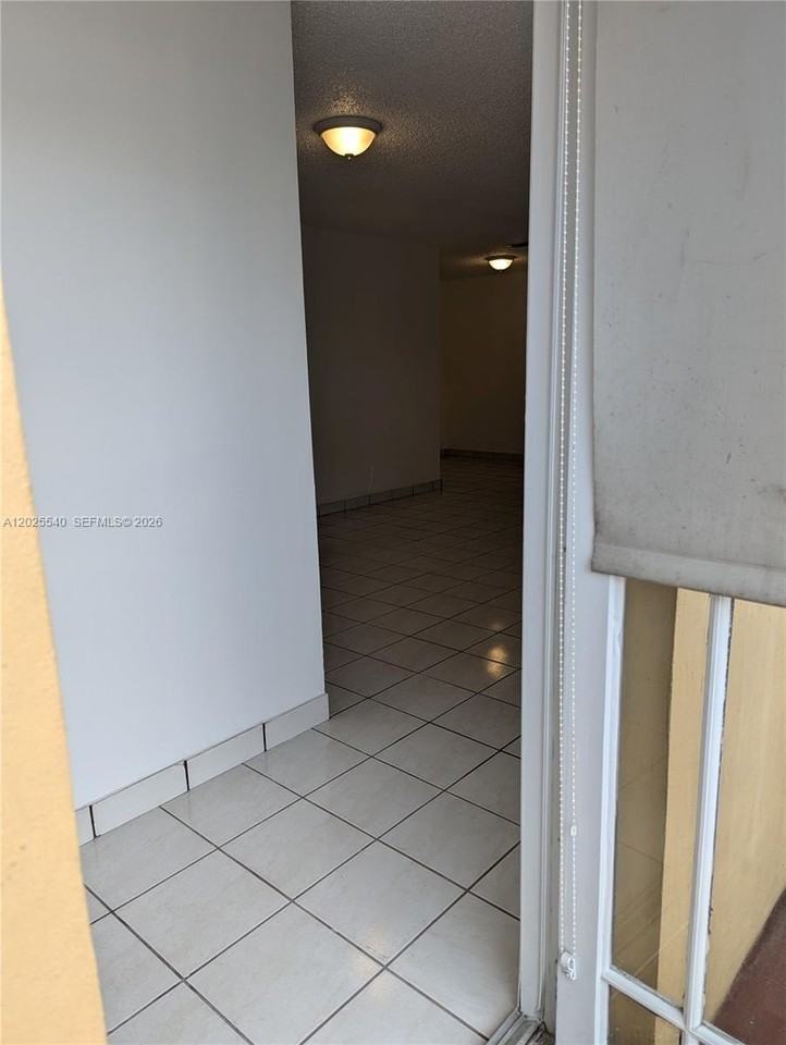 1830 Sheridan St #101 - Photo 2 of 12