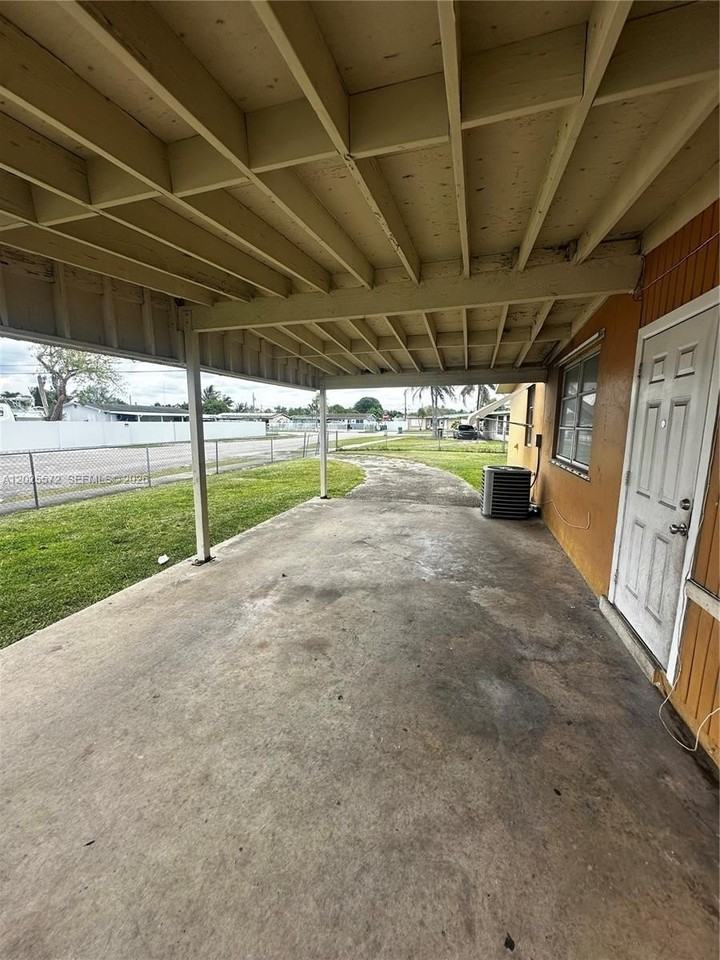 14475 Sw 288th St - Photo 2 of 26