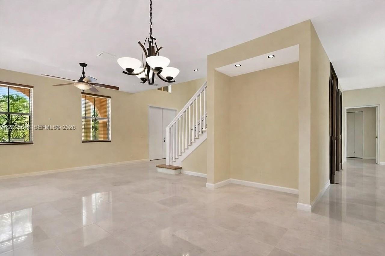 1319 Croton Ct #1 - Photo 3 of 38