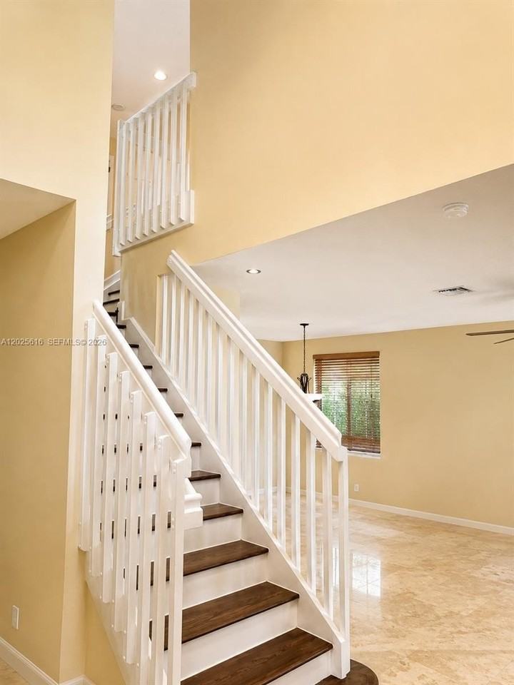 1319 Croton Ct #1 - Photo 6 of 38