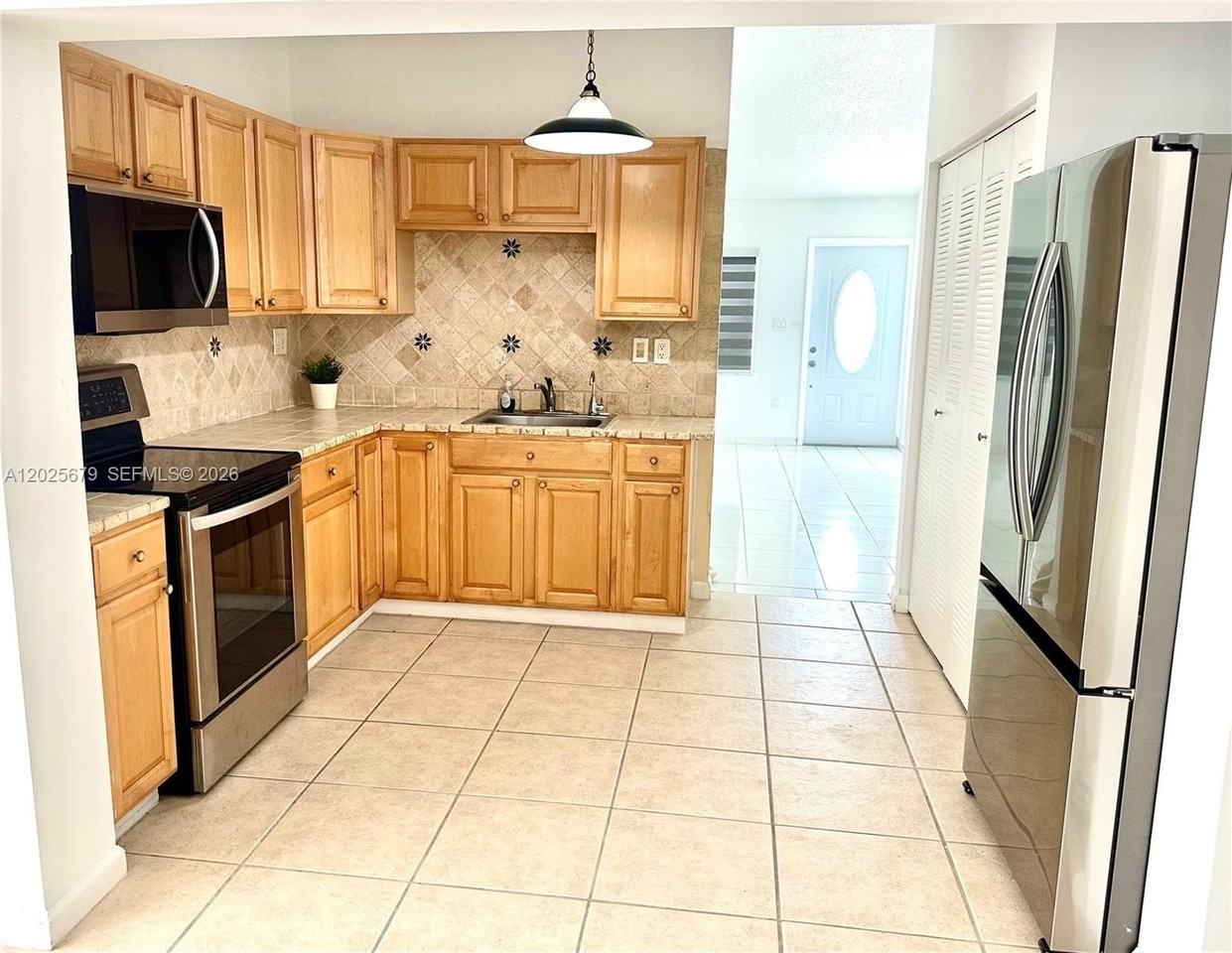 20301 Nw 34th Ave #20301 - Photo 3 of 25