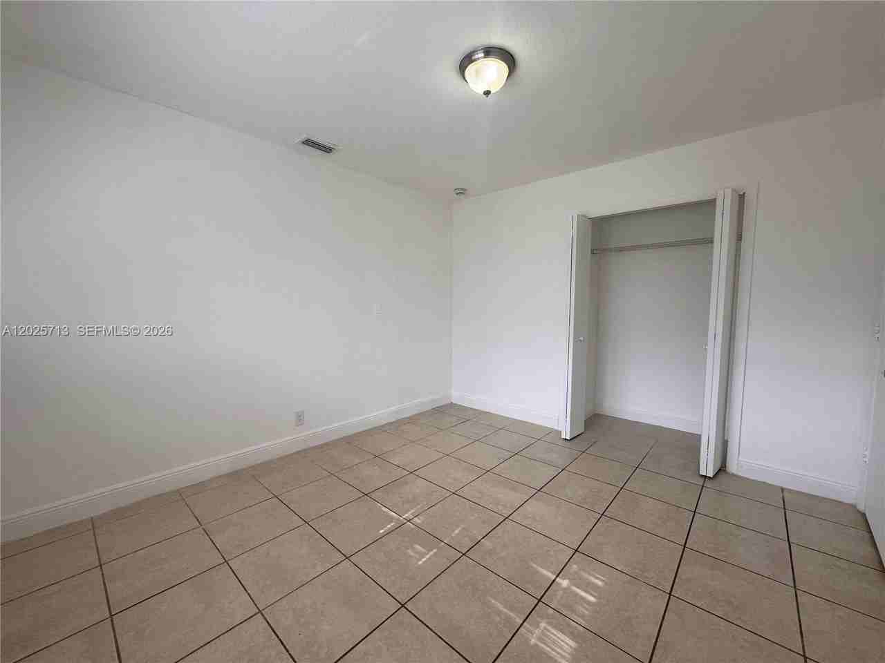407 Nw 7th Ct #N - Photo 6 of 13
