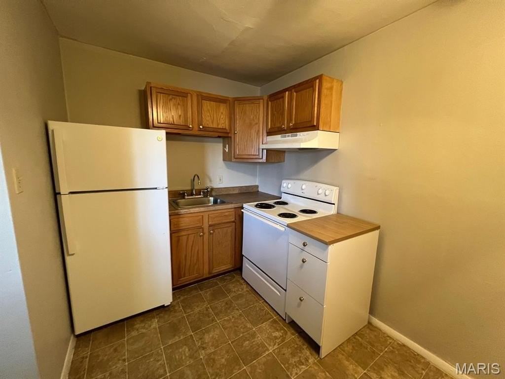 3706 Greenwood Blvd #20 - Photo 3 of 6