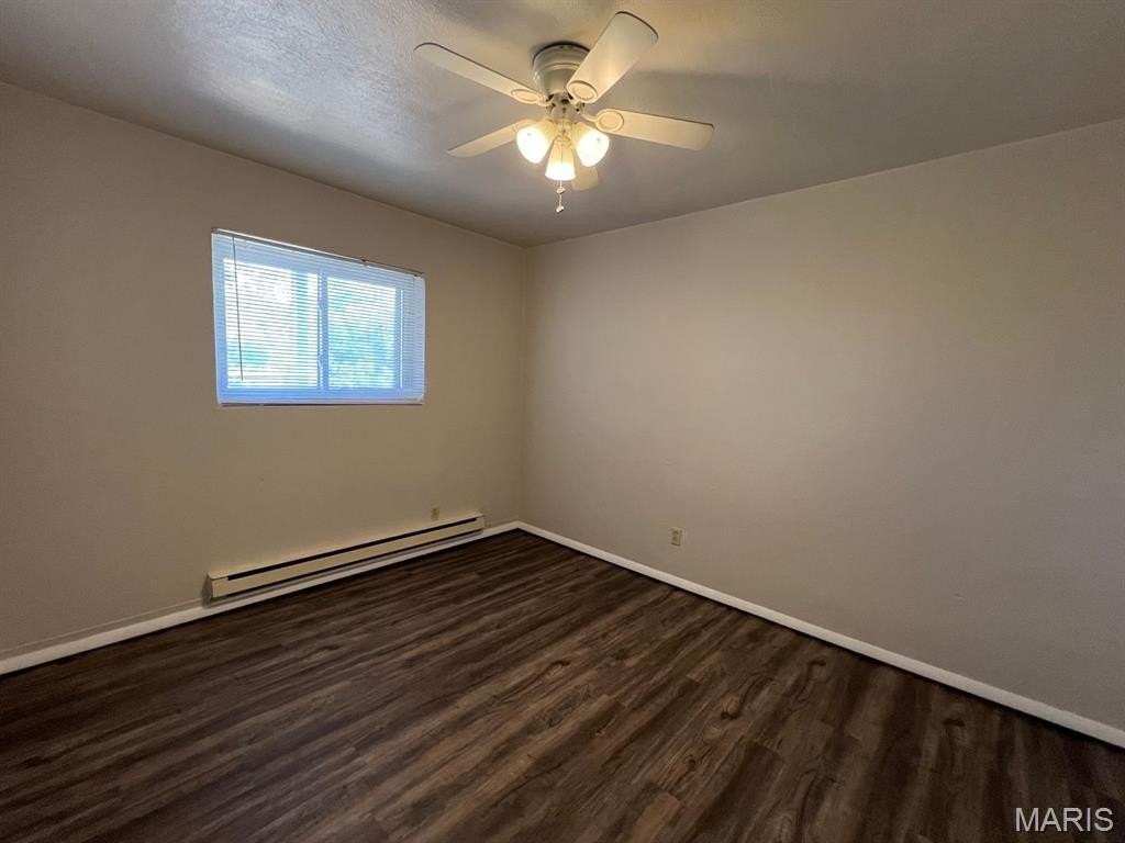 3706 Greenwood Blvd #20 - Photo 4 of 6