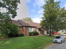 1911 Foster Dr - Photo 1 of 1