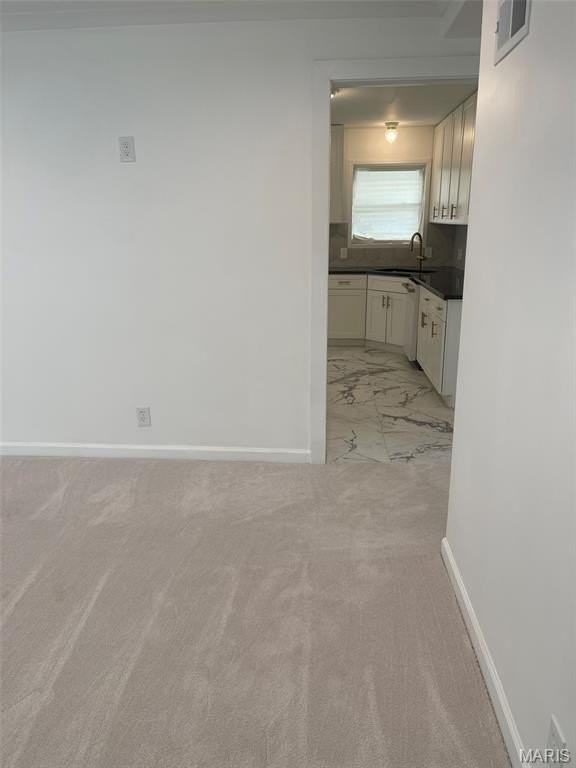 8638 Mayflower Ct - Photo 4 of 18