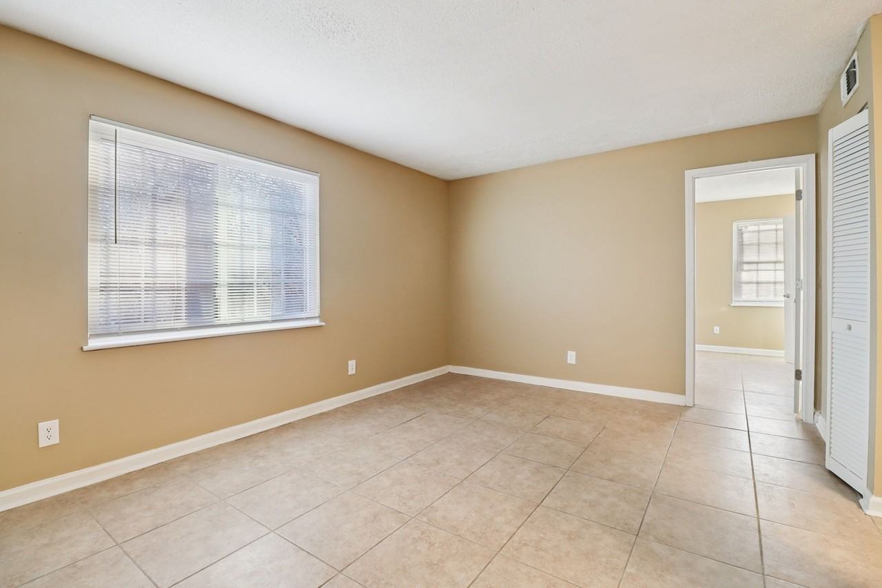 Eagle Trace Apartments - Photo 7 of 27