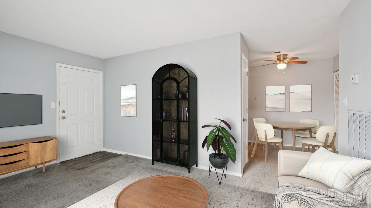 Legacy Pointe Apartments - Photo 2 of 21