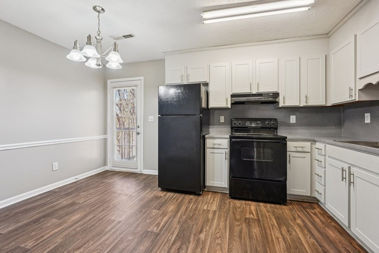 Morgan Place Apartments - Photo 6 of 26