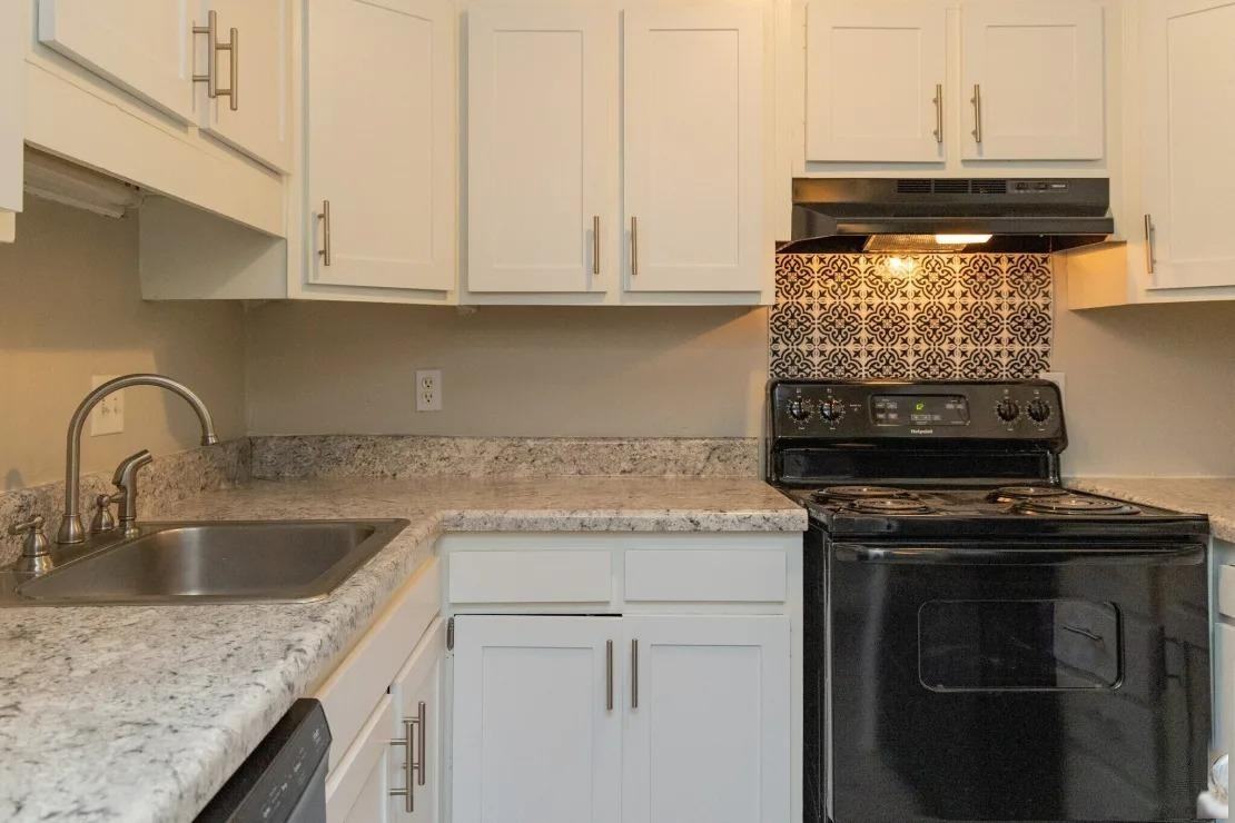 Residences at 1805 - Photo 7 of 20