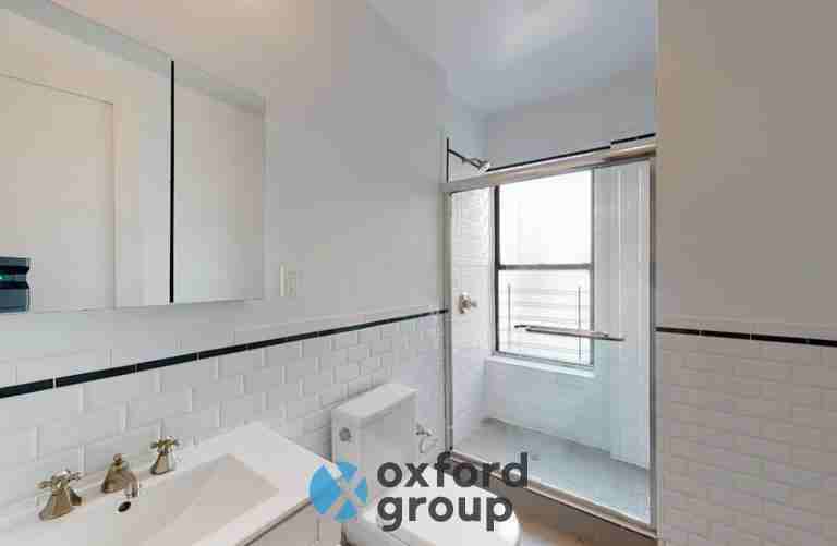 310 E 75th St - Photo 5 of 6