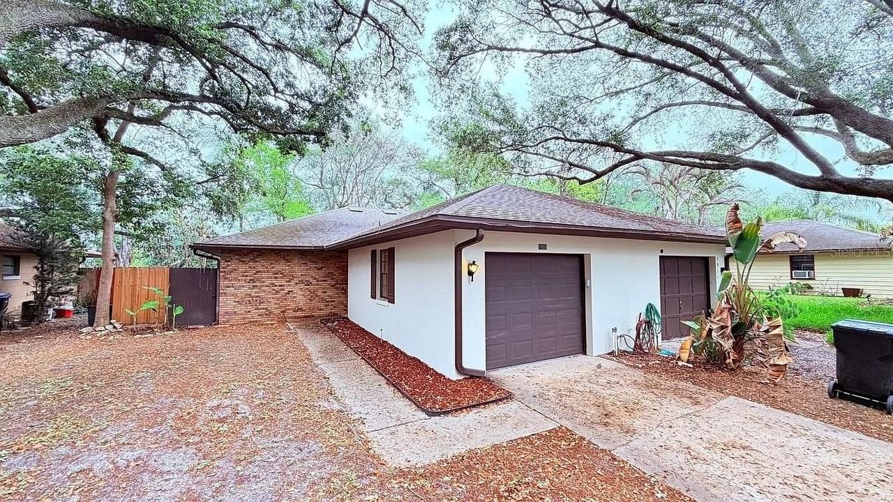 7909 Richwood Dr