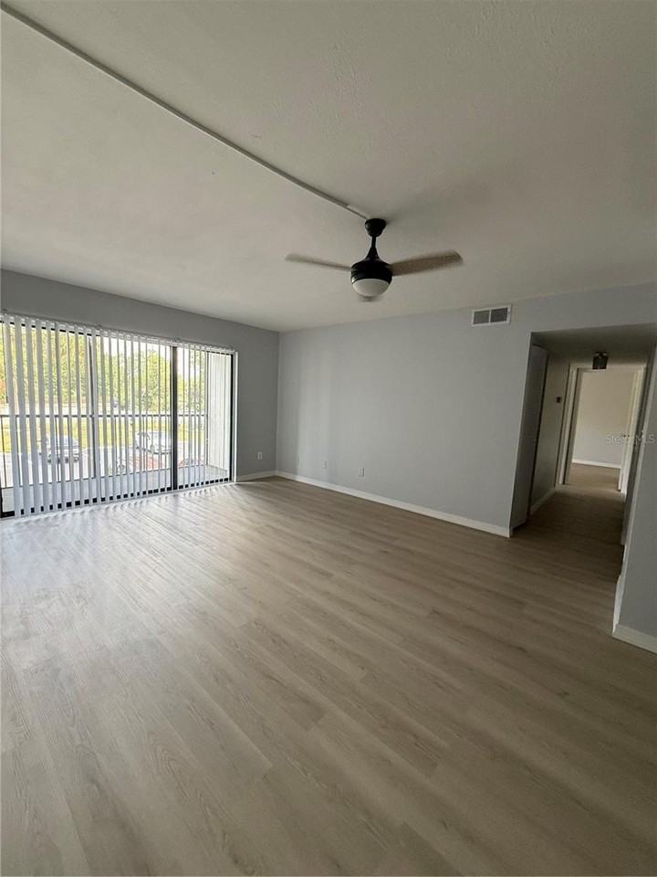 1223 S Pine Ridge Cir #23 - Photo 7 of 25