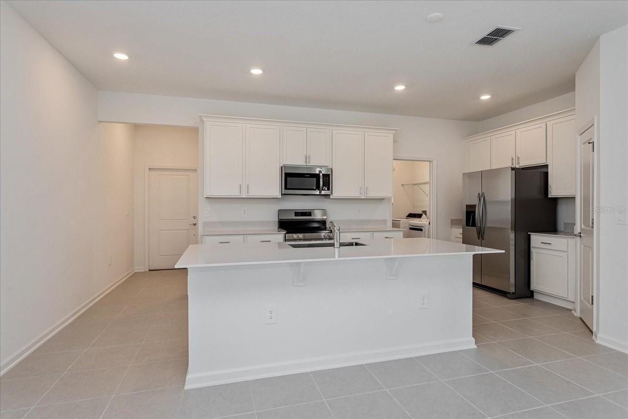 6041 WELLBEING WAY - Photo 3 of 21