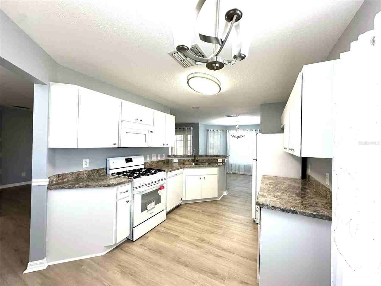 9706 Sw 92nd Place Rd - Photo 7 of 50