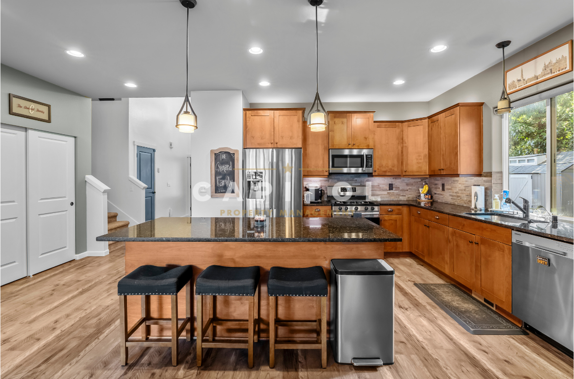2240 65th Ct Sw - Photo 5 of 21
