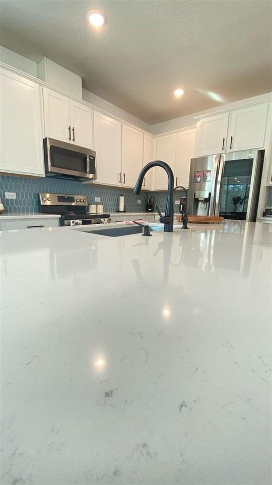 4128 Southern Vista Loop - Photo 2 of 24