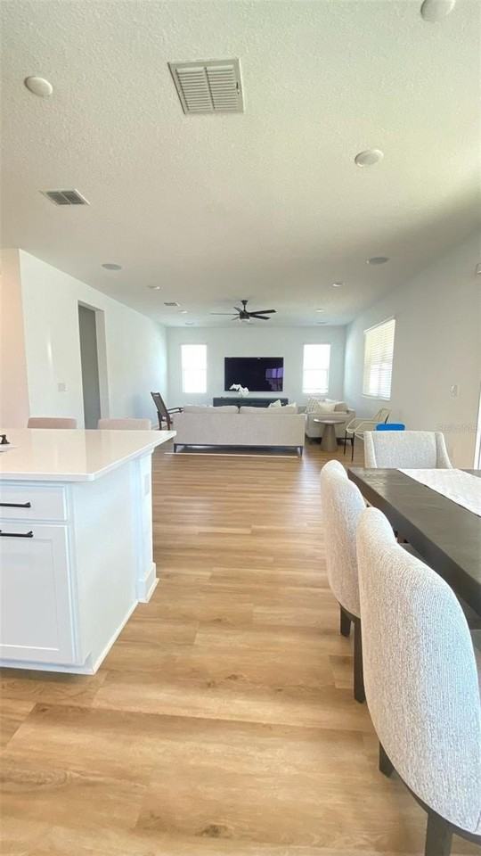 4128 Southern Vista Loop - Photo 4 of 24