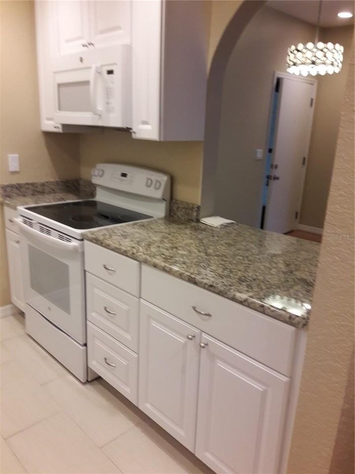 3282 S Semoran Blvd #24 - Photo 7 of 31