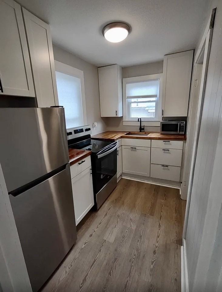 602 Rector St #1 - Photo 7 of 10