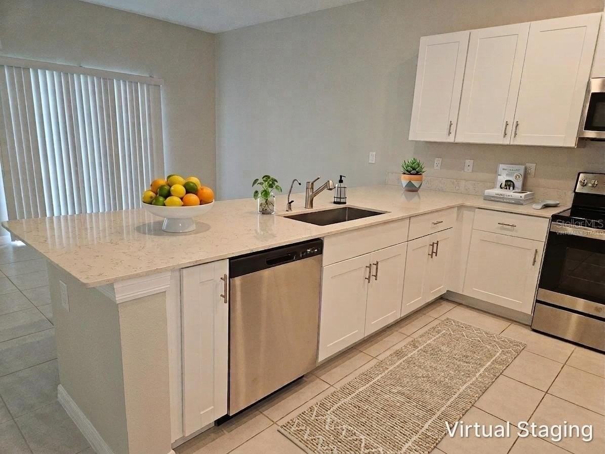 32112 Powderpuff Mimosa Dr - Photo 7 of 50