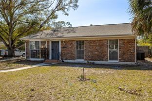 812 W Warren Ave - Photo 1 of 1