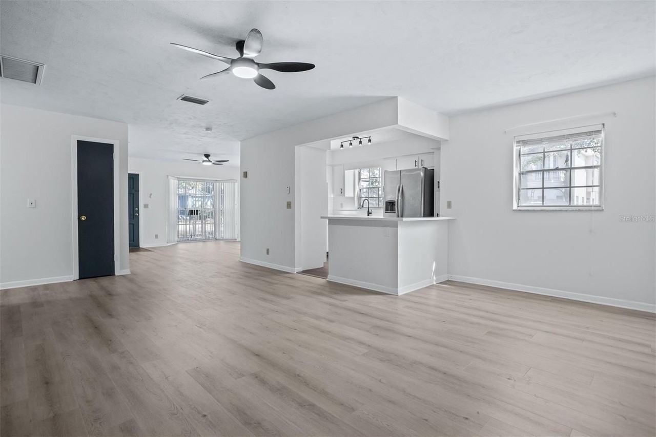 812 W Warren Ave - Photo 3 of 14