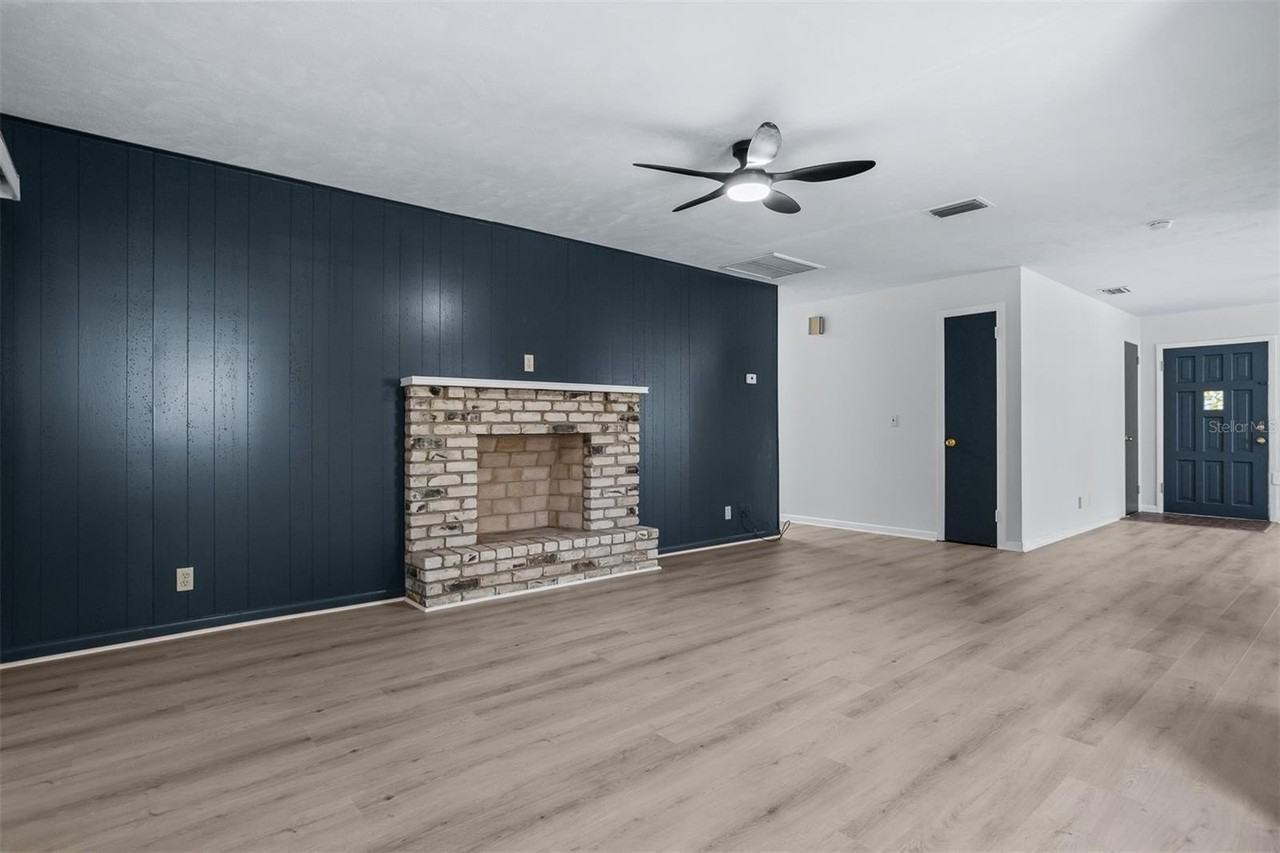 812 W Warren Ave - Photo 5 of 14
