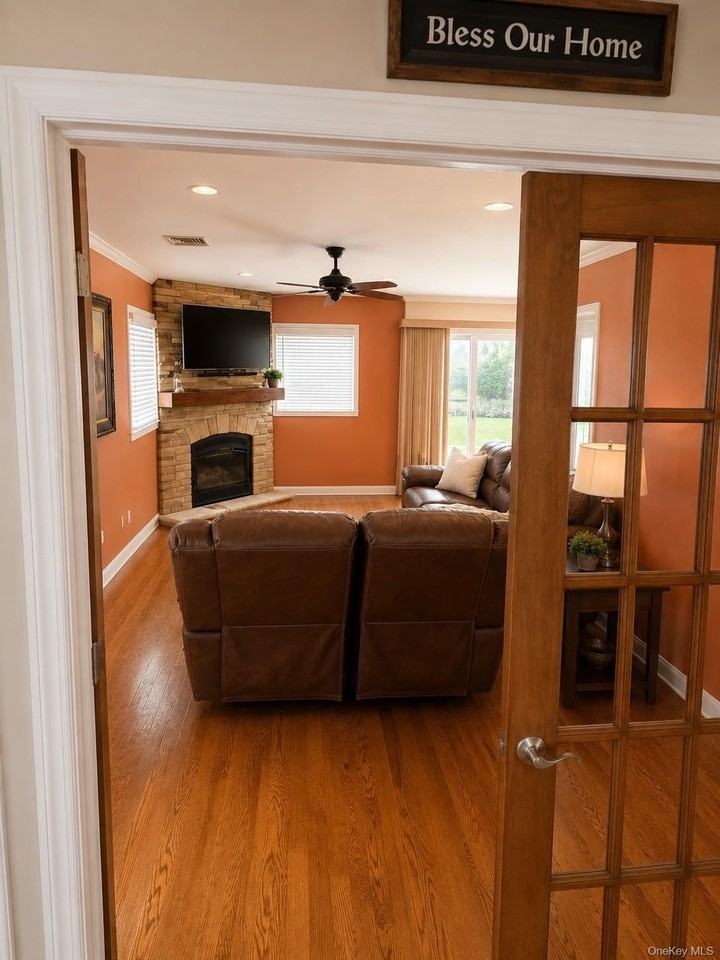 137 Cleveland Ave - Photo 3 of 17