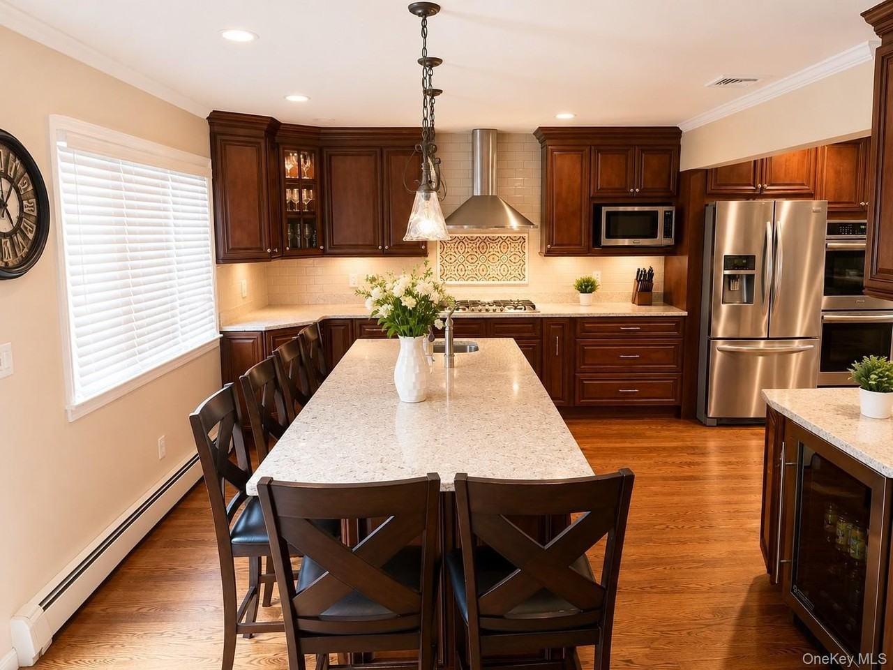 137 Cleveland Ave - Photo 6 of 17