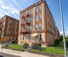 featured image of 16810 Crocheron Ave #1A
