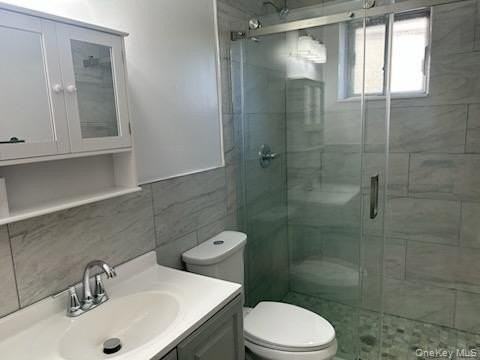 10127 95th St #1R - Photo 7 of 7