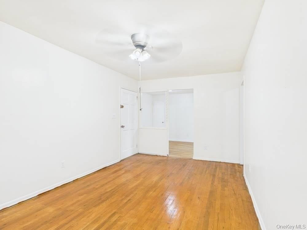 10124 78th St - Photo 3 of 11