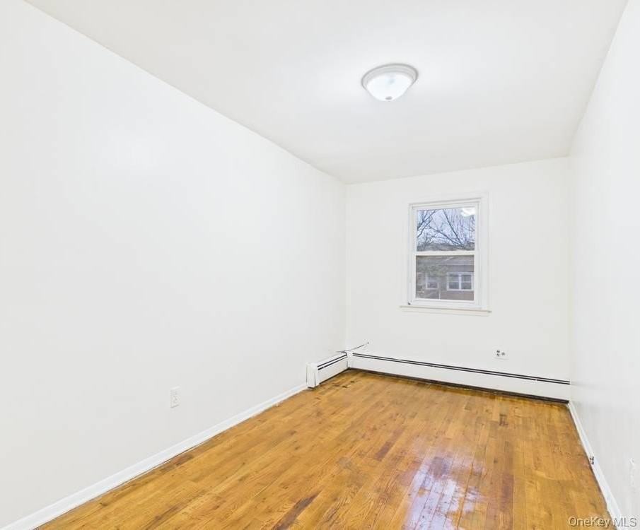 10124 78th St - Photo 4 of 11