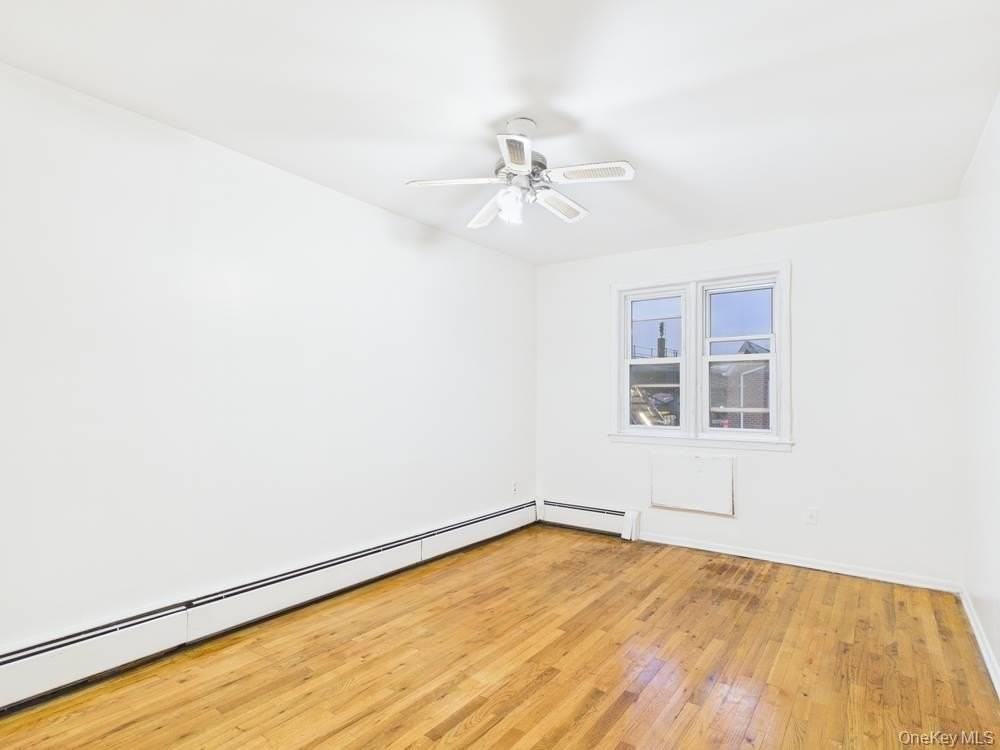10124 78th St - Photo 7 of 11