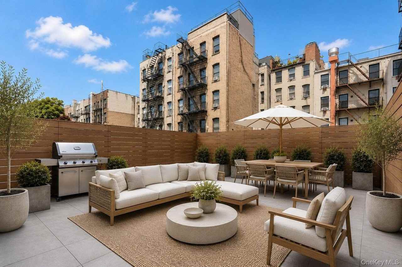 150 Rivington St #2B - Photo 7 of 11