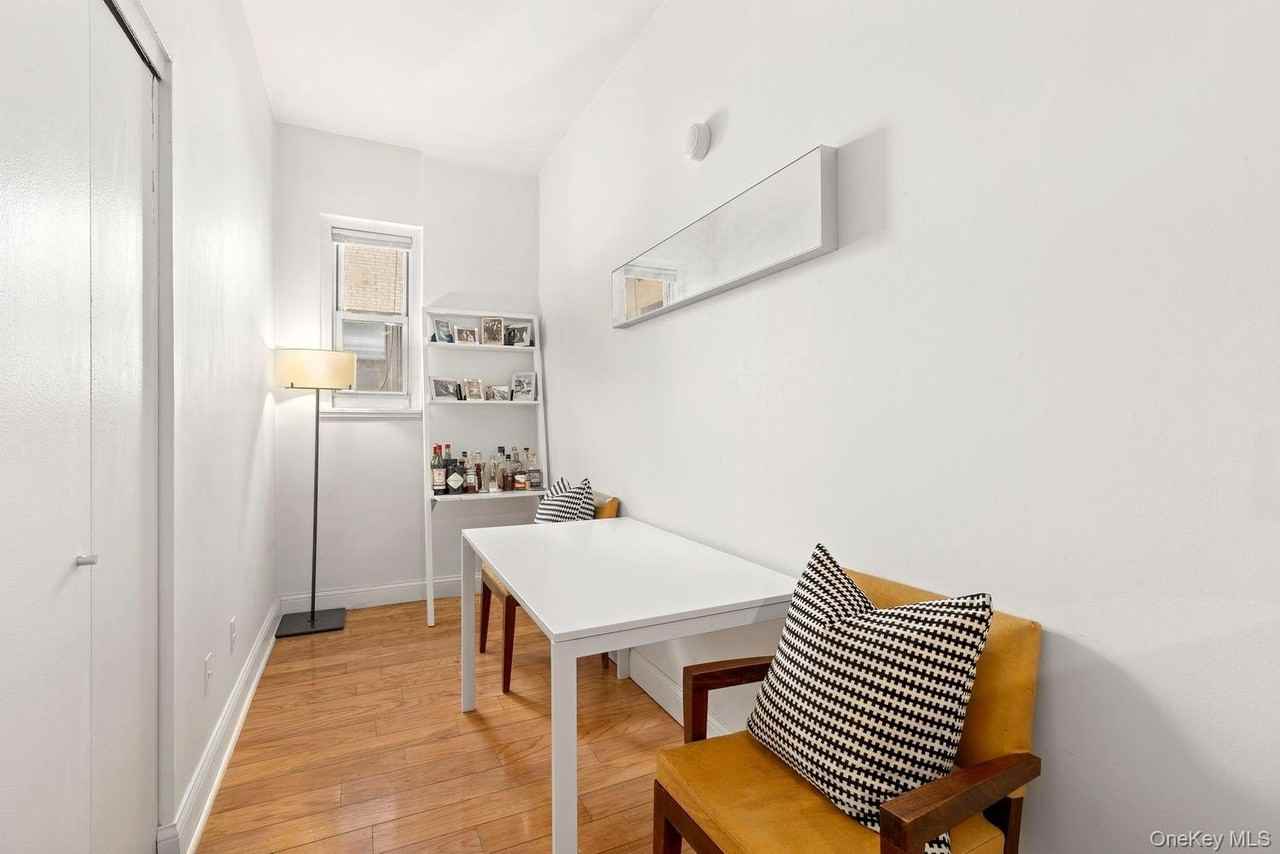 66 Madison Ave #10L - Photo 3 of 5