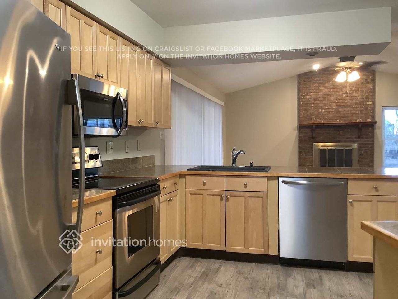 1226 Lornewood Dr - Photo 7 of 19