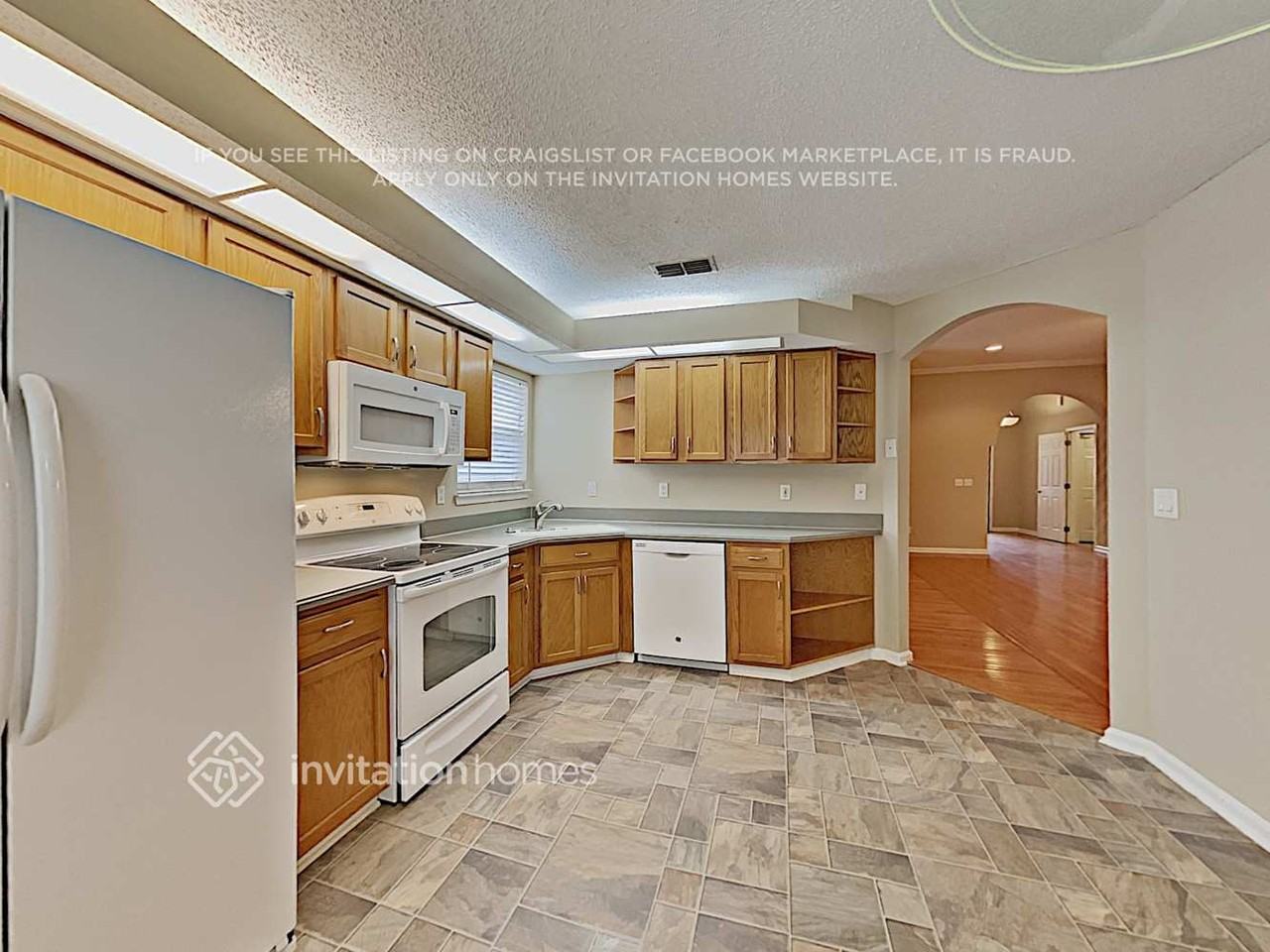 10769 Las Colinas Way - Photo 6 of 14