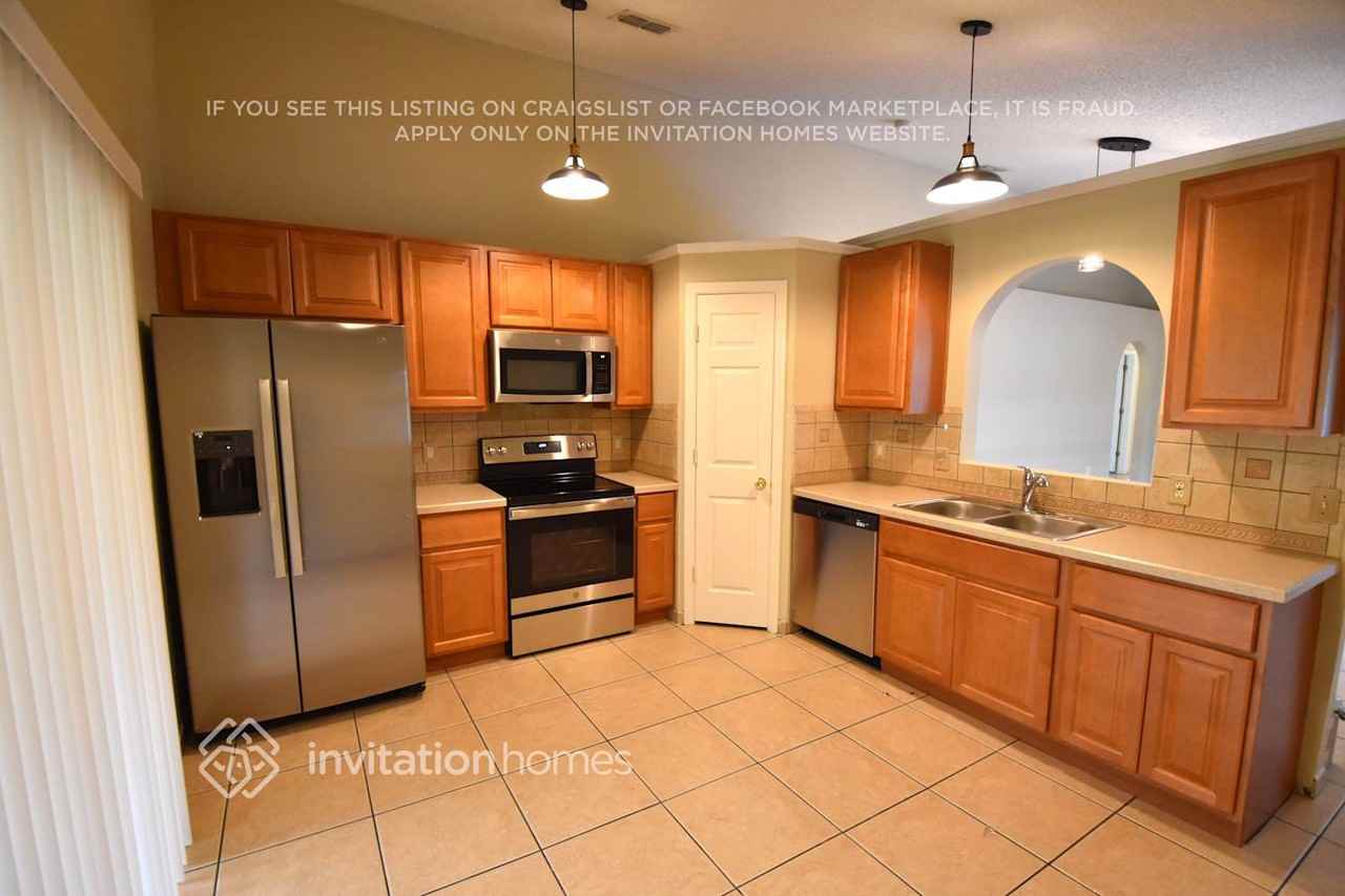 6951 Kelcher Ct - Photo 4 of 8