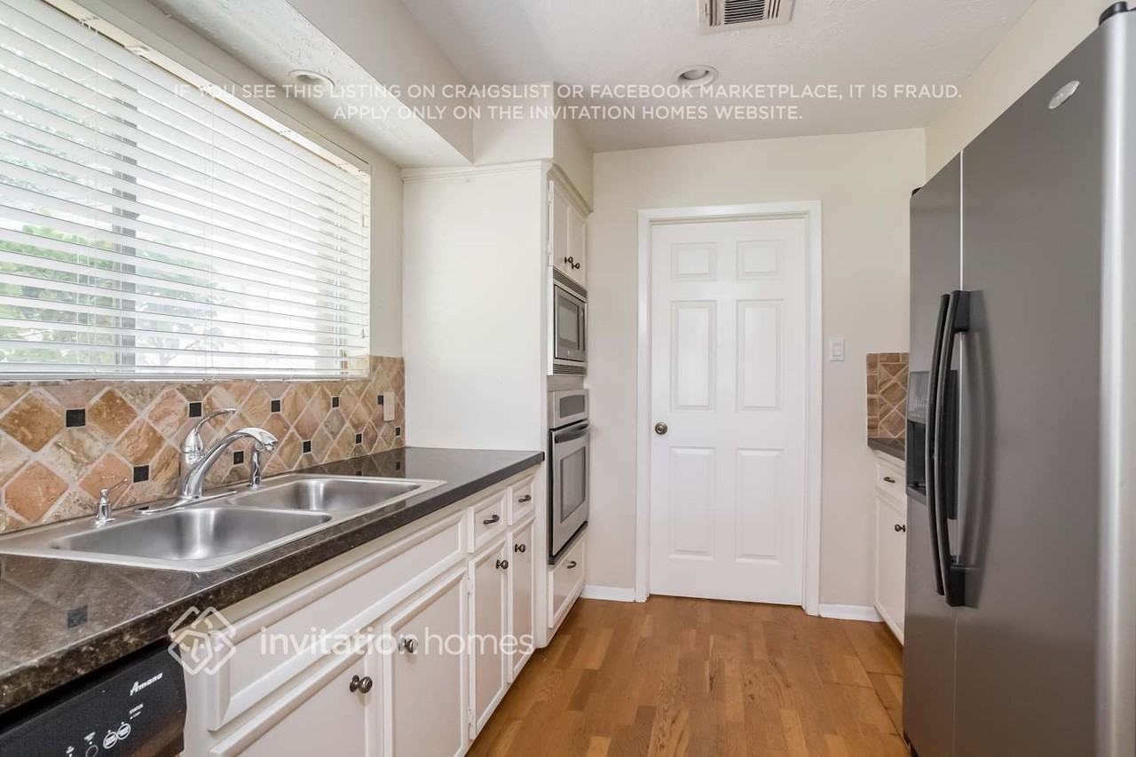 17502 Sorrel Ridge Dr - Photo 6 of 21