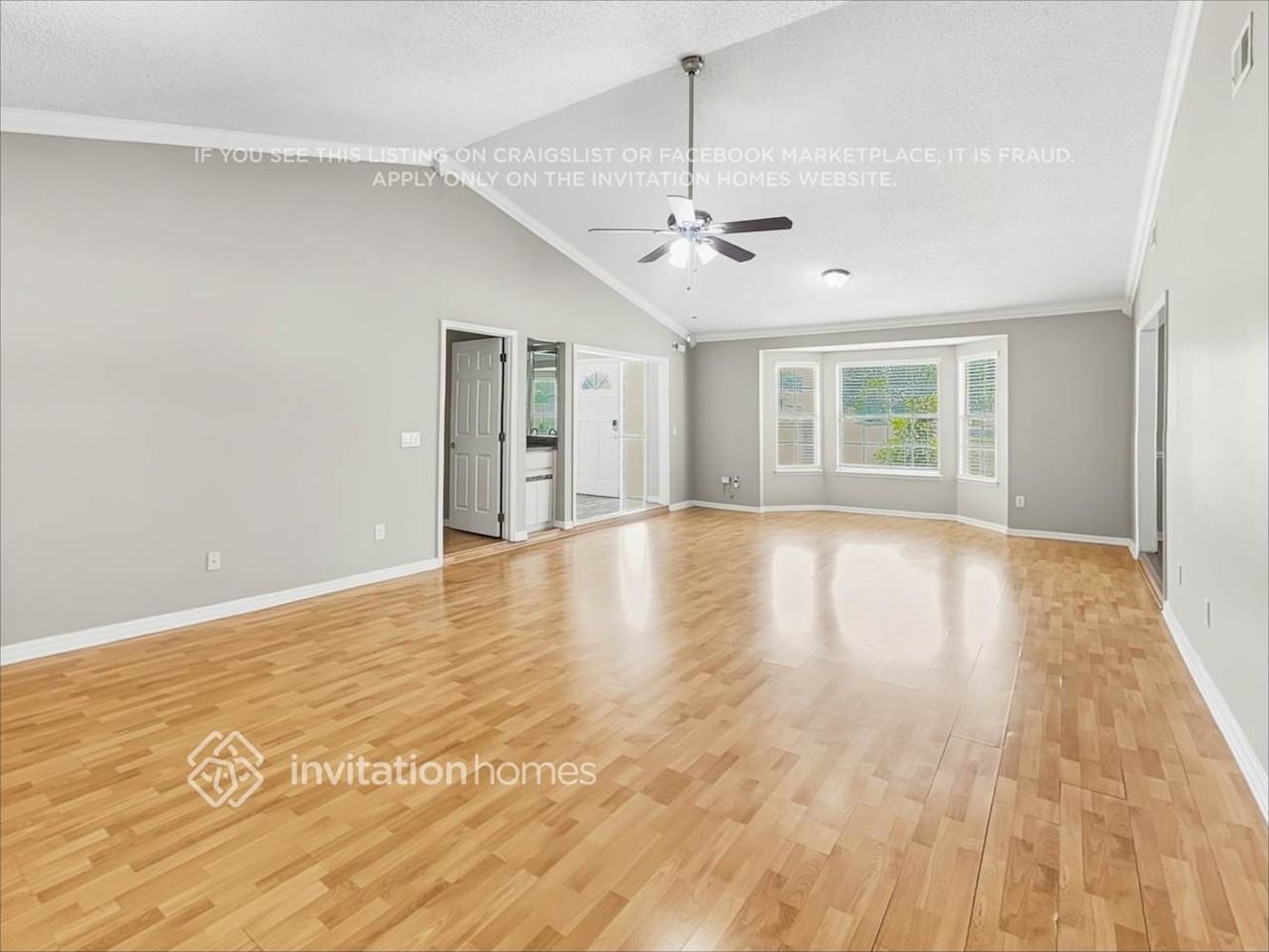 4447 Windsmere Blvd - Photo 3 of 23