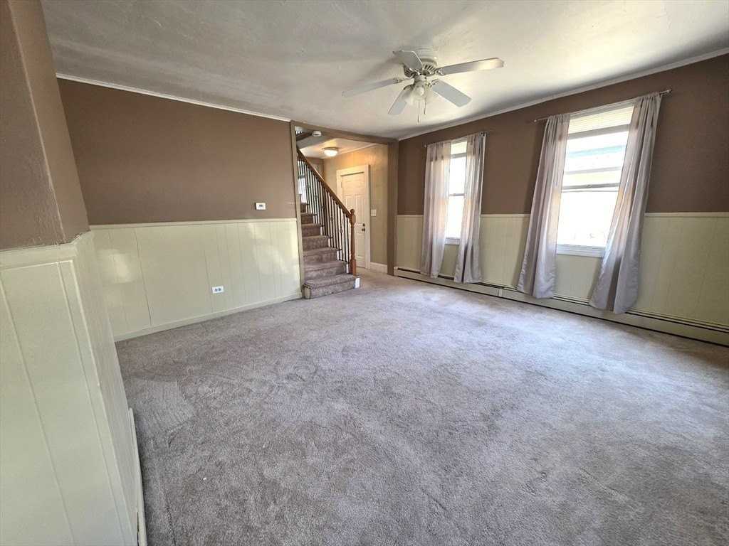 223 Main St #223 - Photo 5 of 18