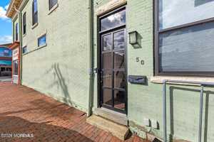 featured image of 160 Monmouth St #2